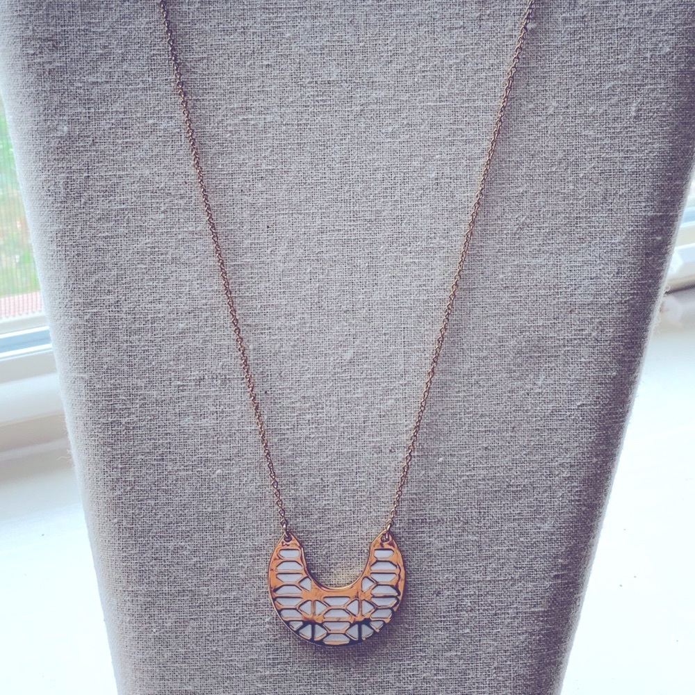 NWOT Stella & Dot Breezeblock Enamel Pendant